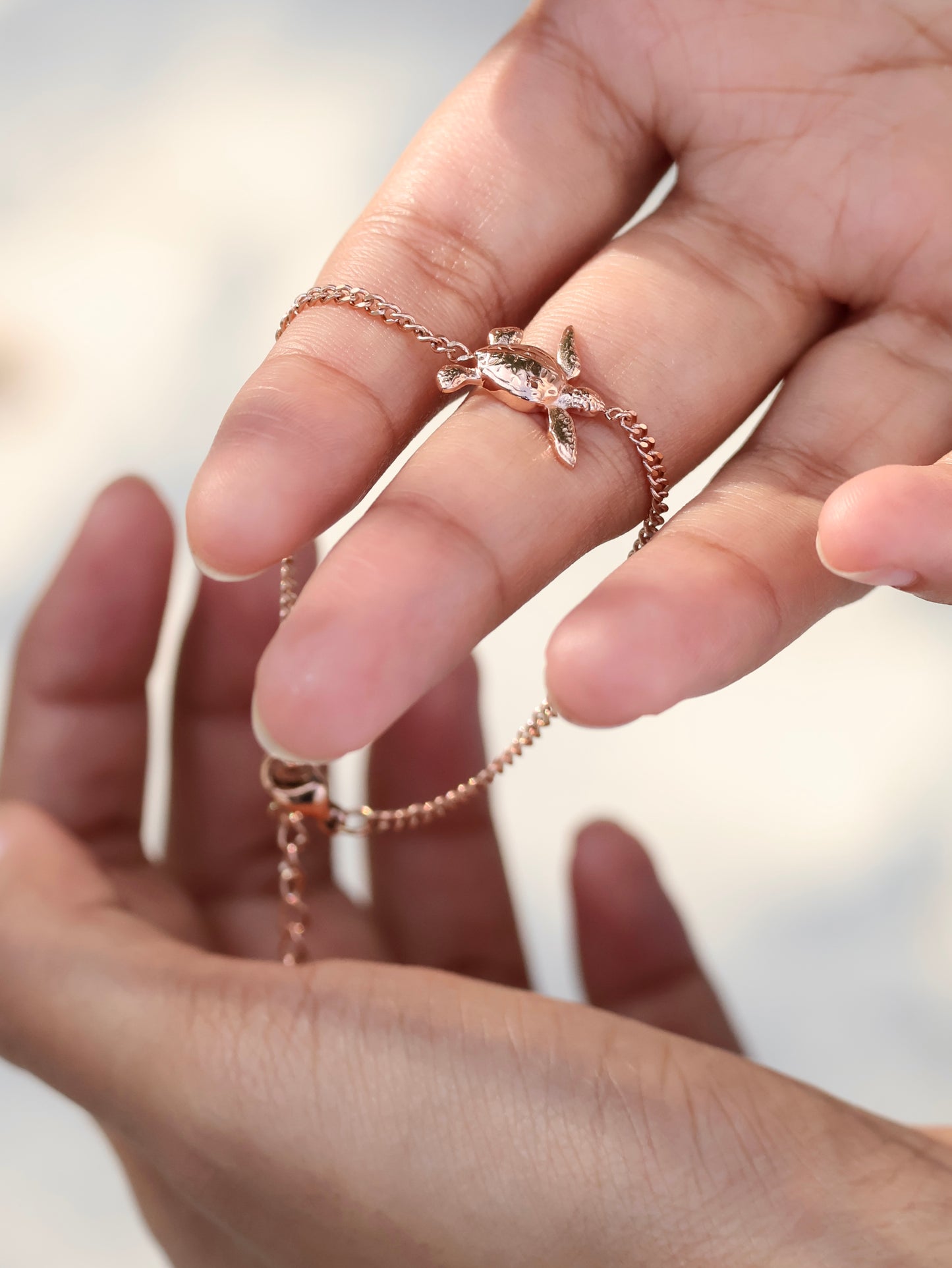 Velaa Collection | Rosegold Bracelet